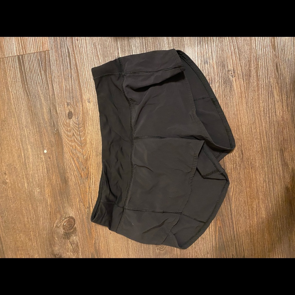 Lululemon black short